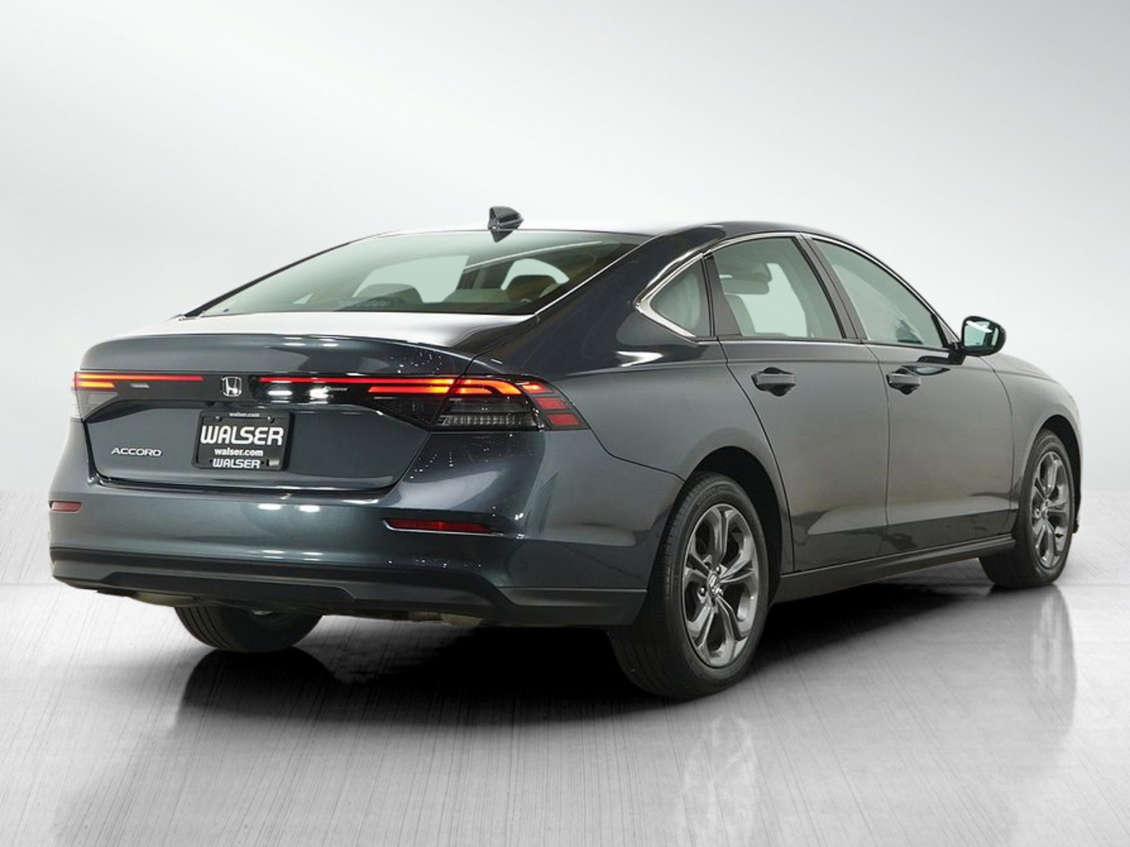 Used 2024 Honda Accord EX image 5