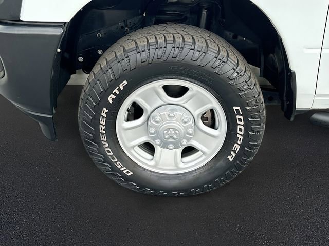 Used 2024 RAM 3500 Tradesman AWD/4WD image 29