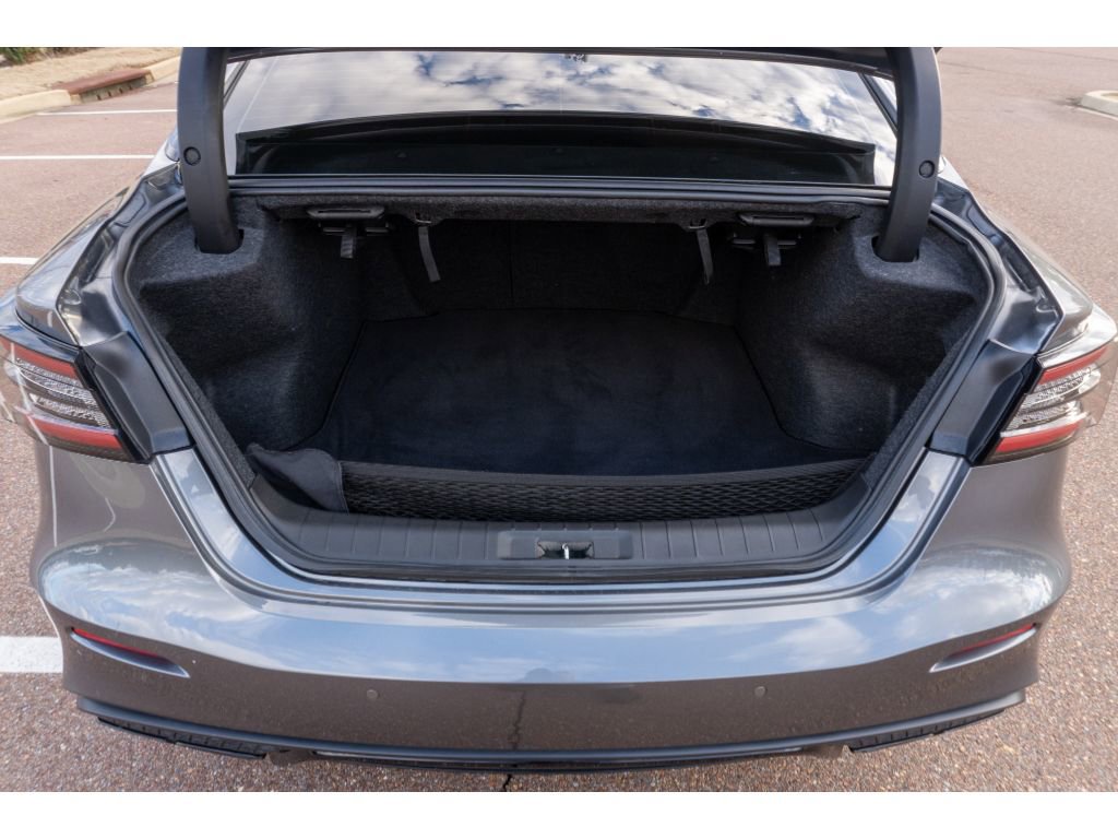 Used 2023 Nissan Maxima SR w/ Sport Mat Group image 15