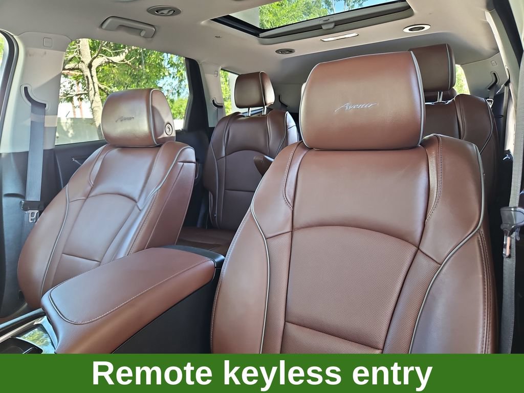 Used 2020 Buick Enclave Avenir w/ Avenir Technology Package AWD/4WD image 25