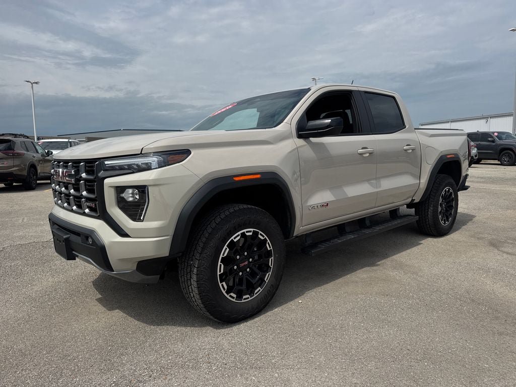 Used 2026 GMC Canyon AT4 AWD/4WD image 2