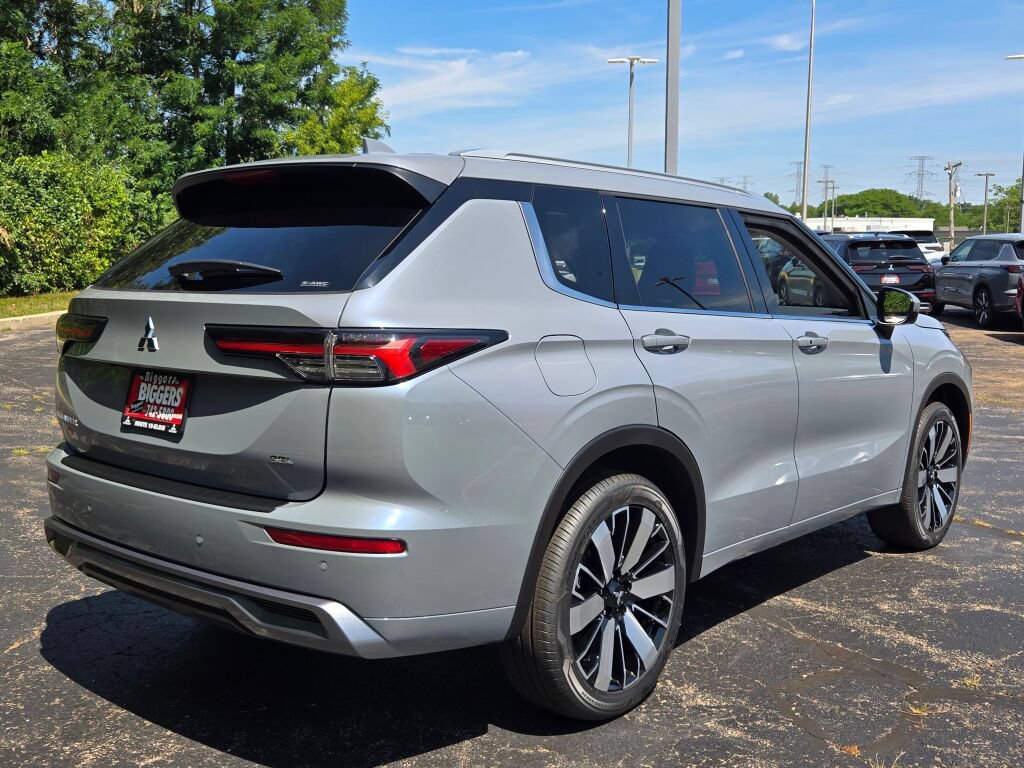 New 2026 Mitsubishi Outlander SEL AWD/4WD image 11