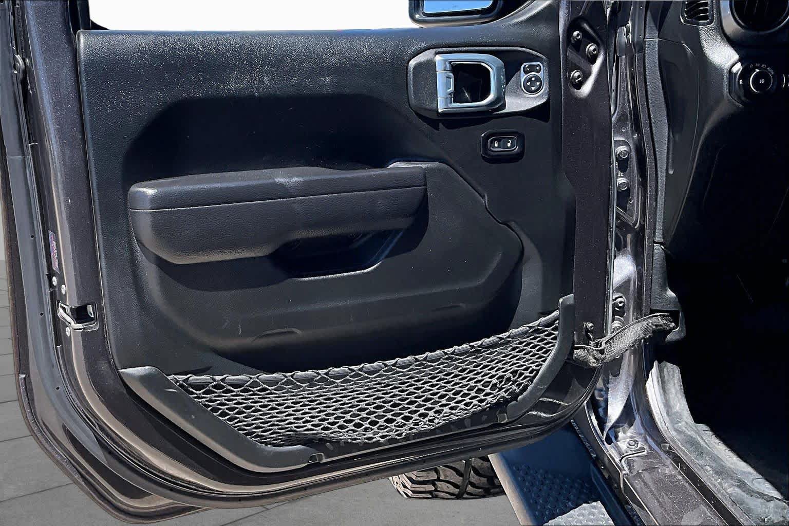 Used 2022 Jeep Wrangler Unlimited Sport AWD/4WD image 20