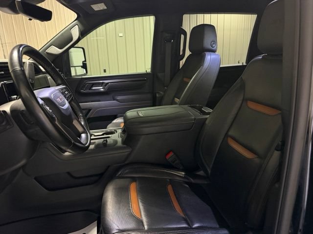 Used 2025 GMC Sierra 2500 AT4 w/ AT4 Premium Plus Package AWD/4WD image 14