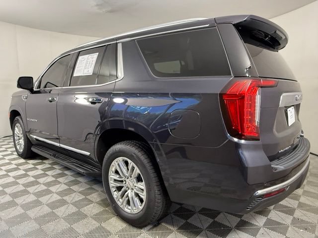 Used 2024 GMC Yukon SLT w/ SLT Luxury Package AWD/4WD image 5