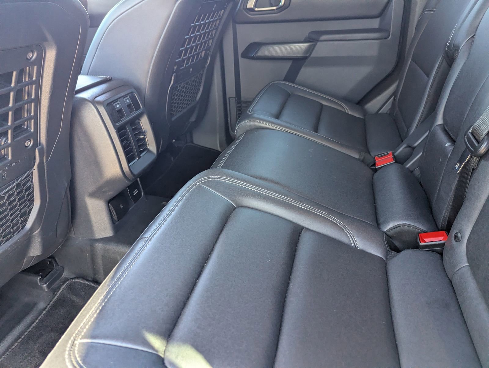 Certified 2025 Ford Bronco Badlands image 15