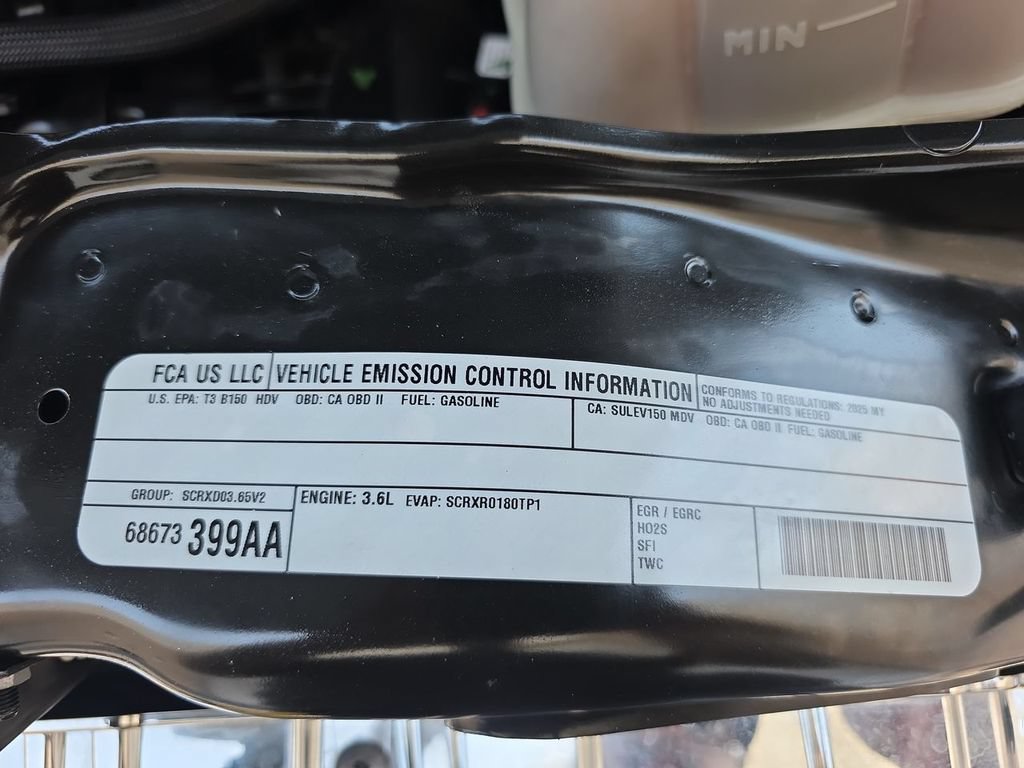 Used 2025 RAM ProMaster 2500 w/ U-Haul Equipment Group FWD image 36