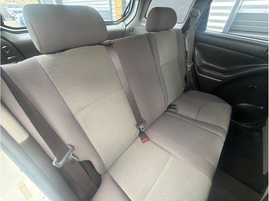 Used 2004 Toyota Matrix w/ PWR Pkg FWD image 21