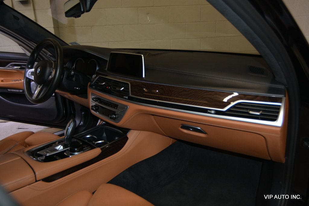 Used 2017 BMW M760i xDrive AWD/4WD image 12