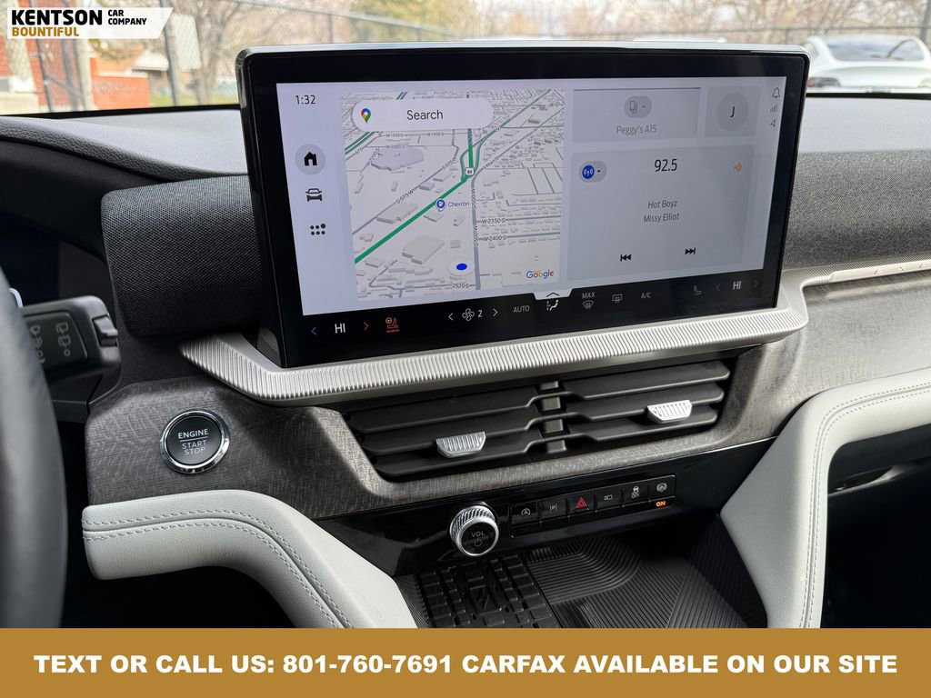 Used 2025 Ford Explorer Platinum w/ LUX Leather Package image 23