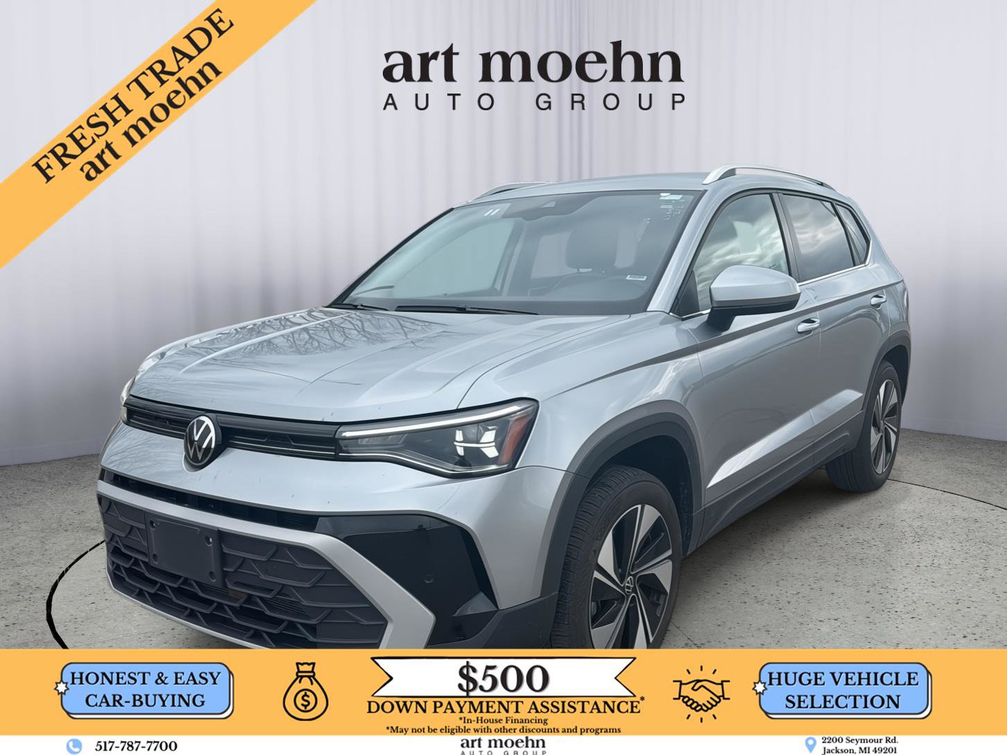 Used 2025 Volkswagen Taos SE image 1