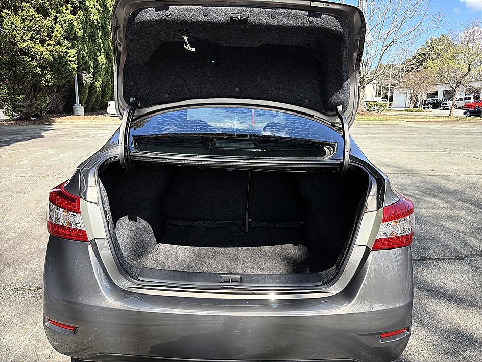 Used 2015 Nissan Sentra SV w/ Style Package image 22