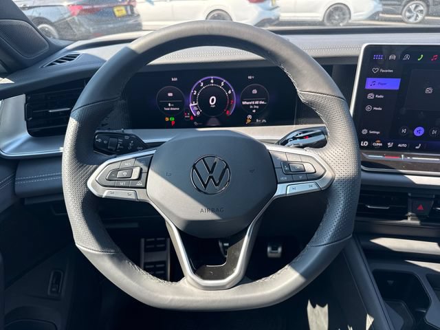 New 2026 Volkswagen Tiguan SE R-Line AWD/4WD image 23