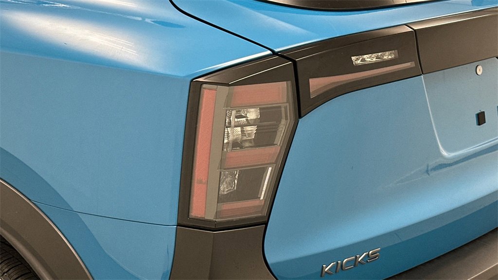 New 2025 Nissan Kicks SR w/ Interior Electronics Package image 22