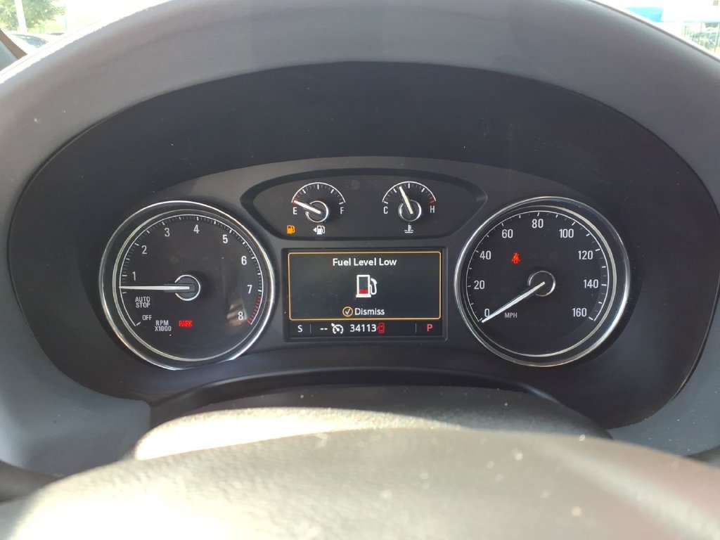 Used 2024 Buick Enclave Essence AWD/4WD image 17