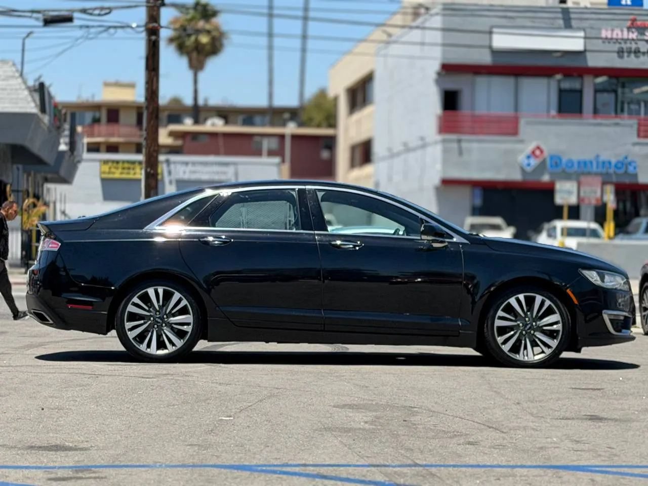 Used 2017 Lincoln MKZ Reserve FWD image 22