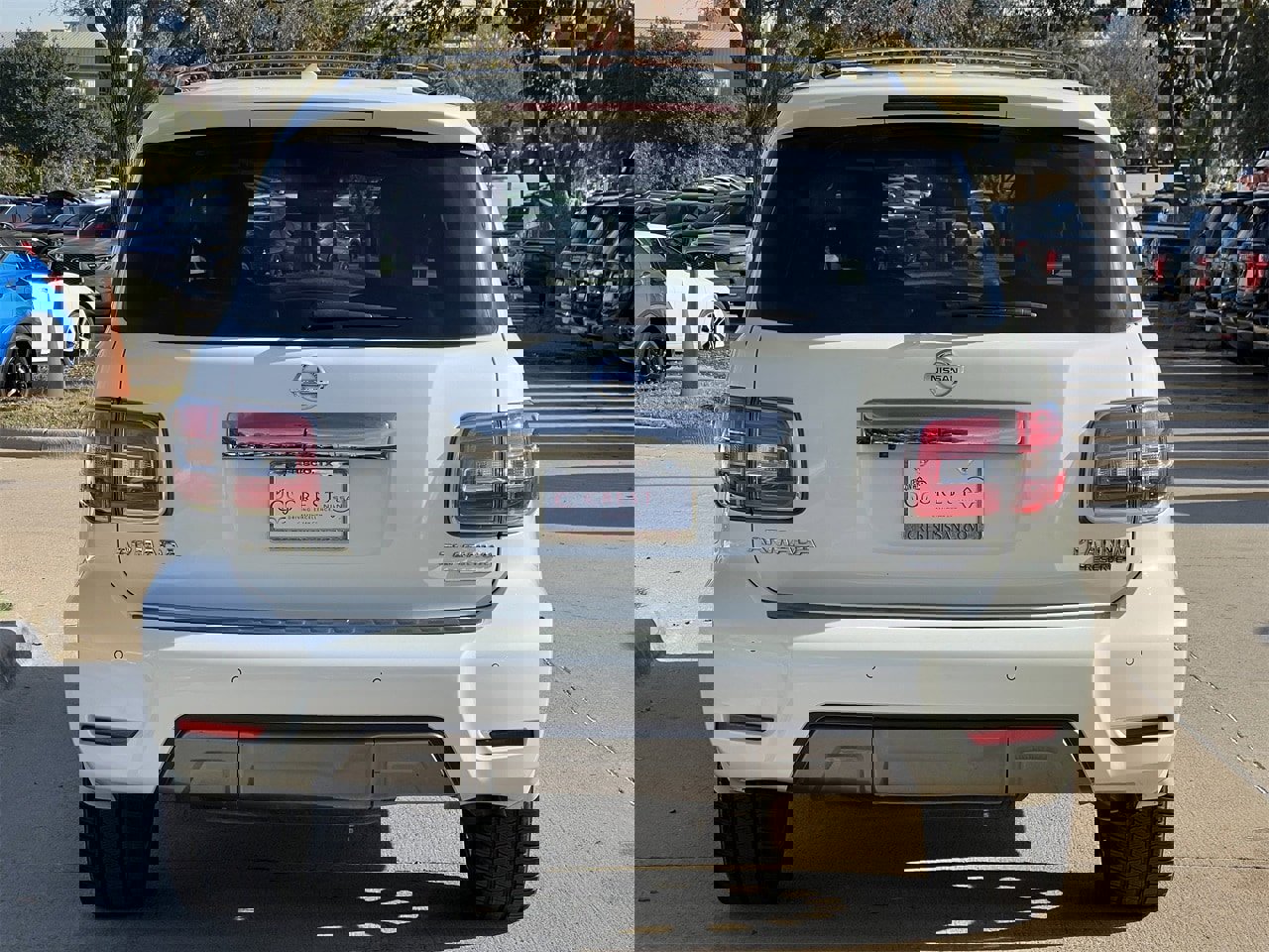 Certified 2020 Nissan Armada Platinum w/ Platinum Reserve Package image 5