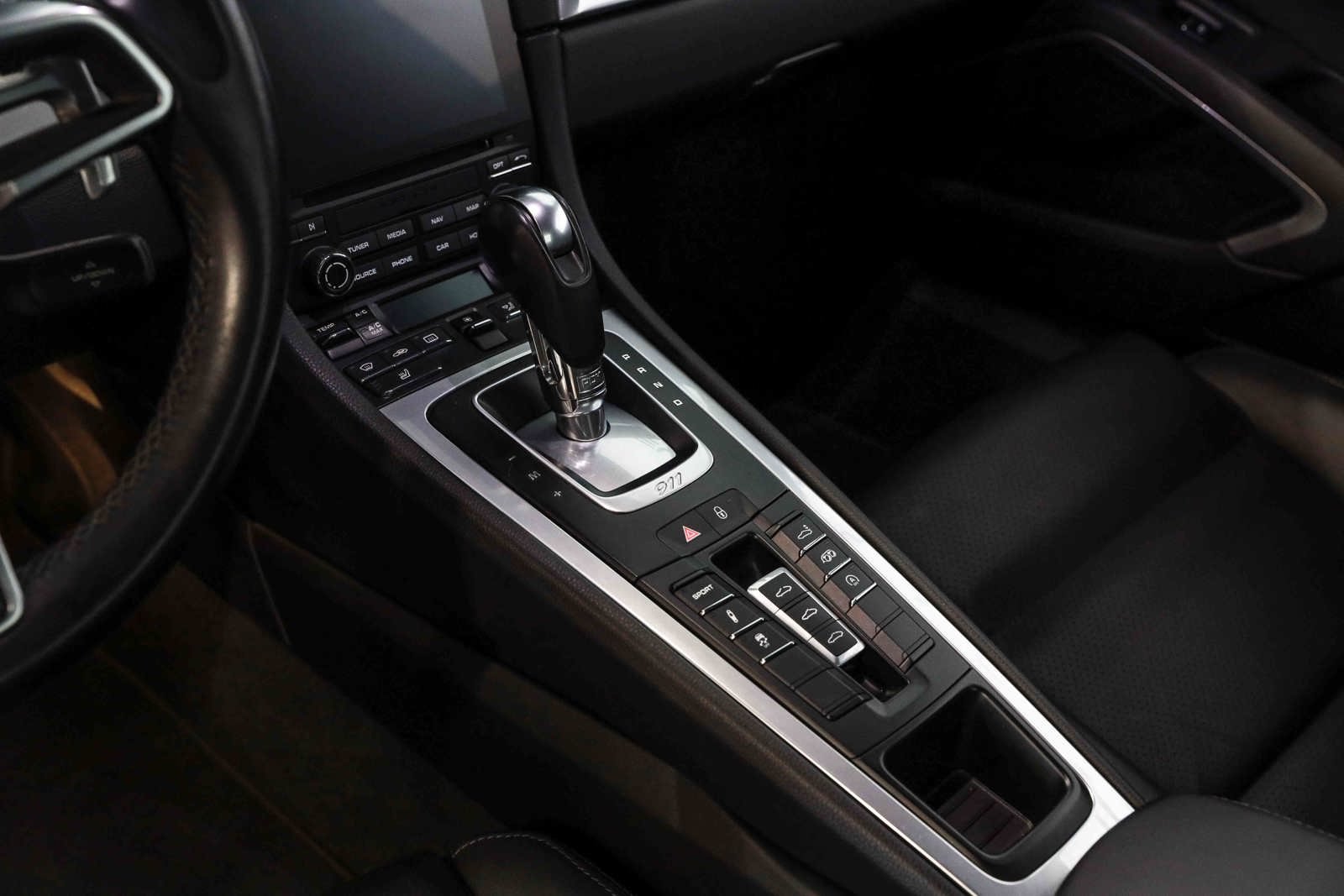 Used 2017 Porsche 911 Carrera image 40