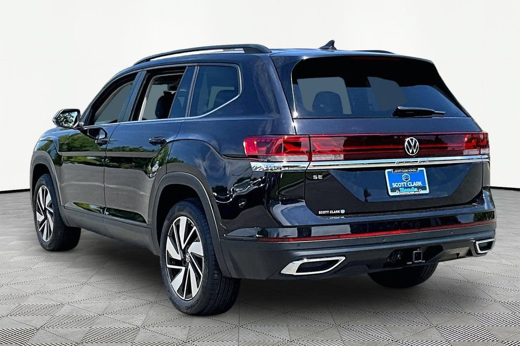 Used 2025 Volkswagen Atlas SE FWD image 4