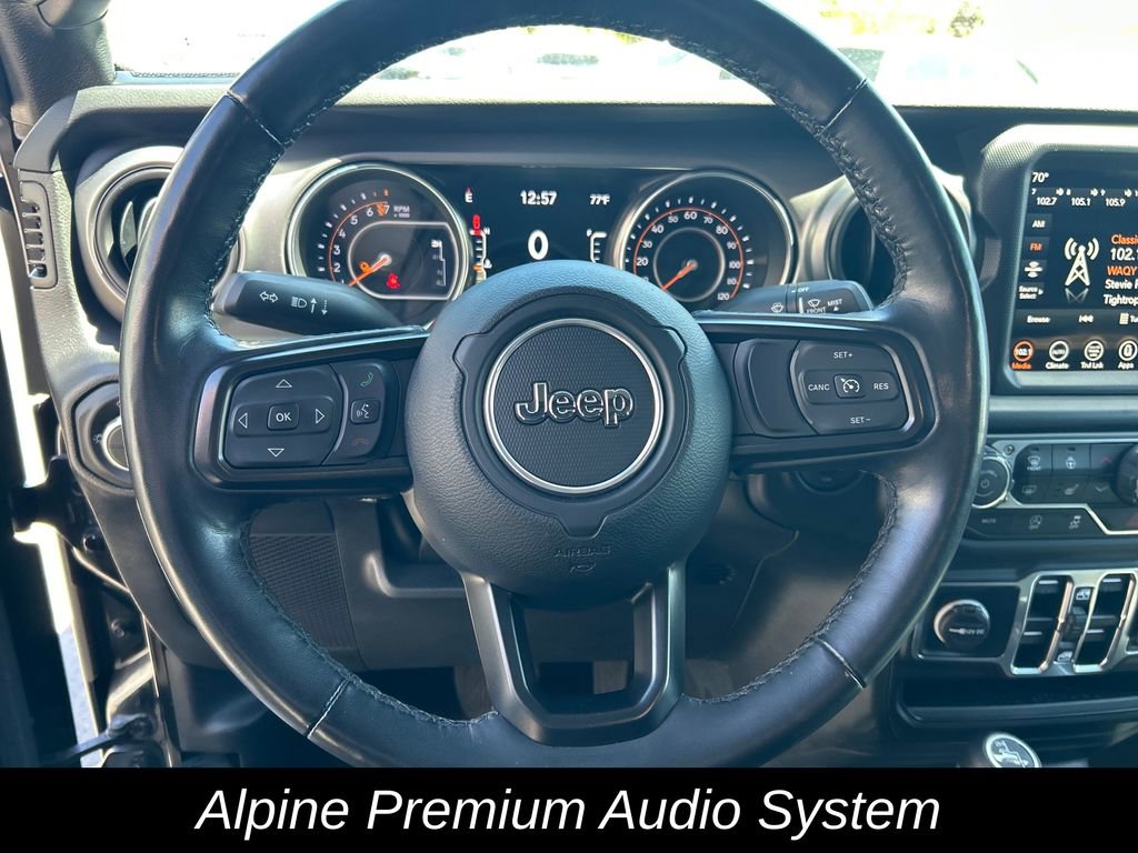 Used 2022 Jeep Gladiator Willys AWD/4WD image 17