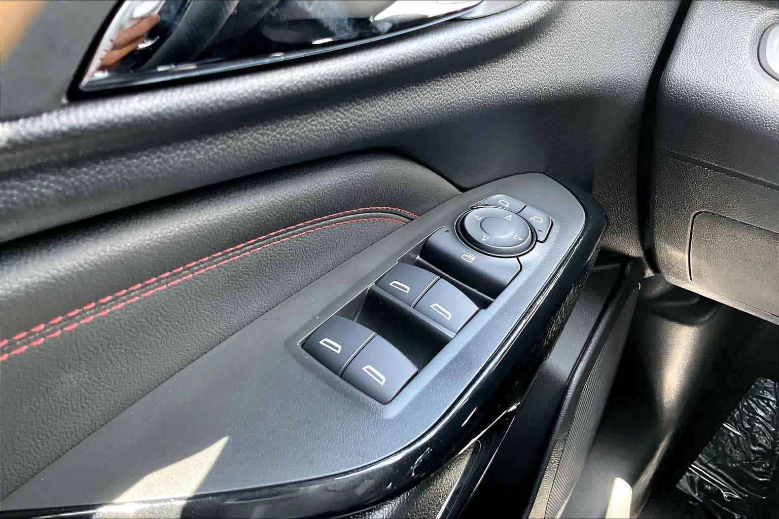 New 2026 Chevrolet Trax RS w/ Driver Confidence Package FWD image 20