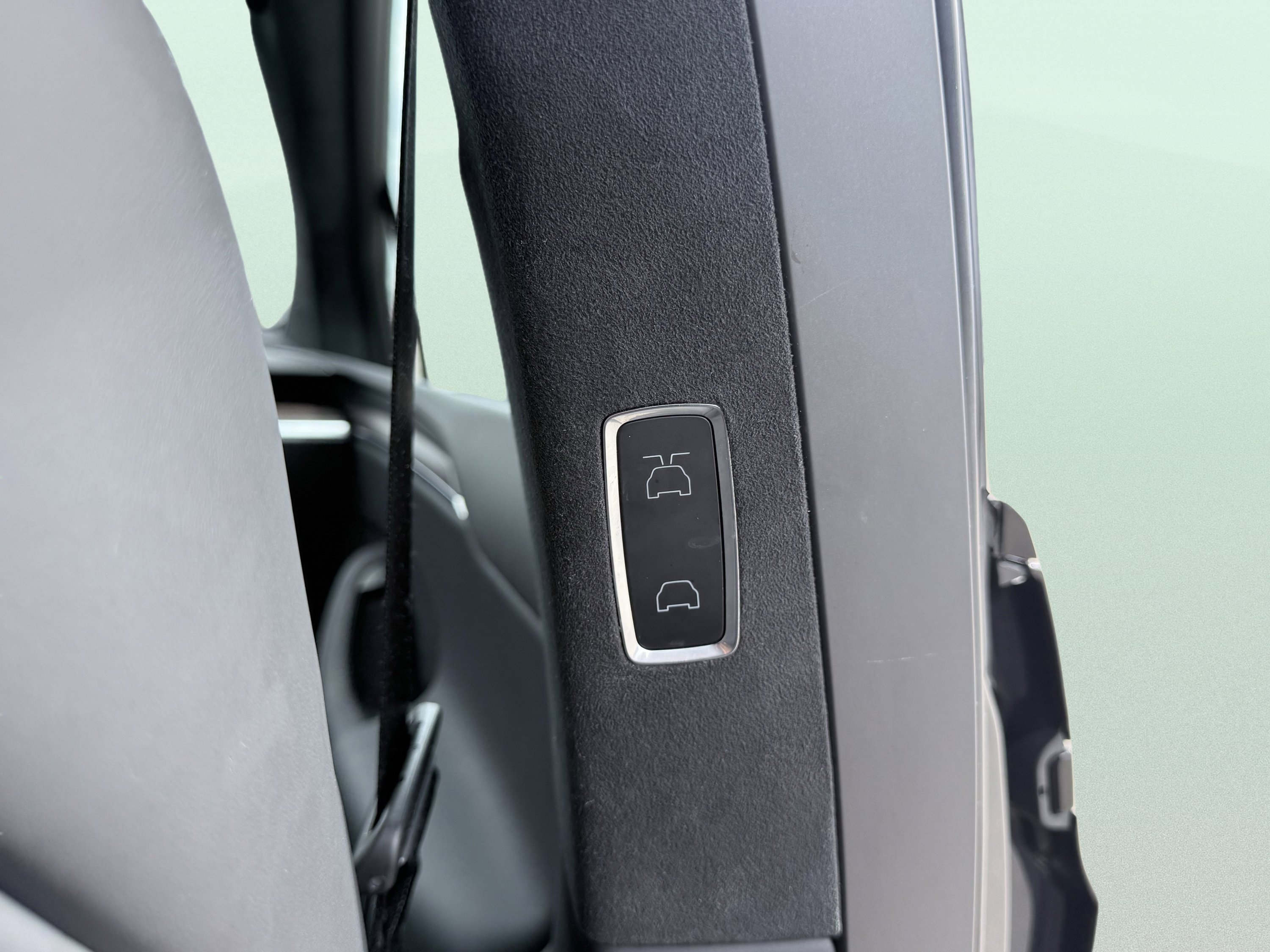 Used 2024 Tesla Model X Long Range image 56