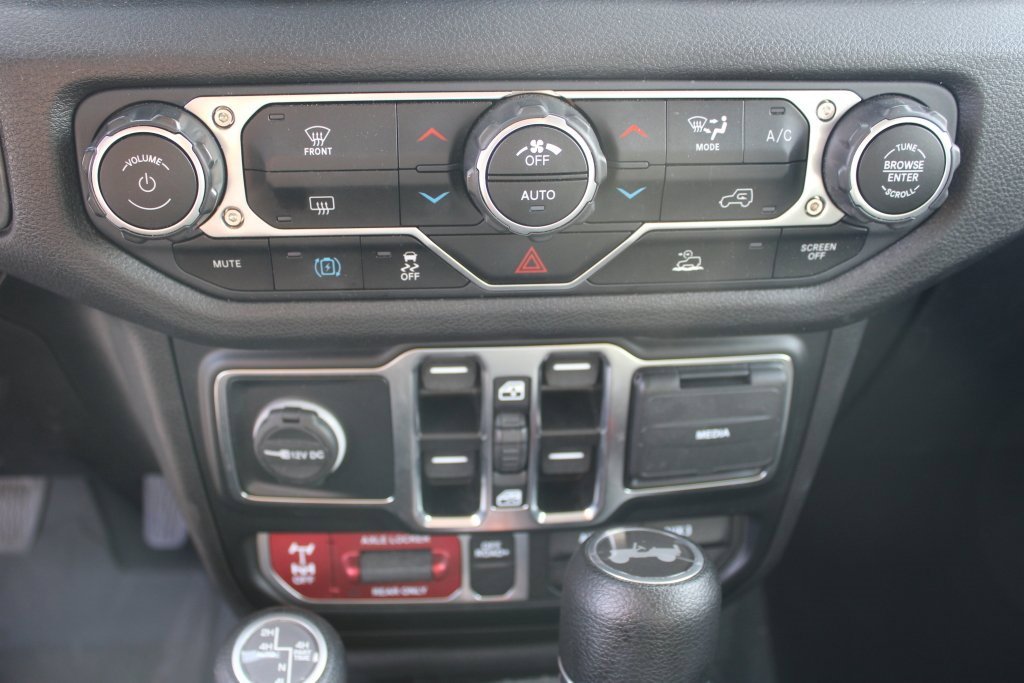 Used 2024 Jeep Wrangler Unlimited image 20