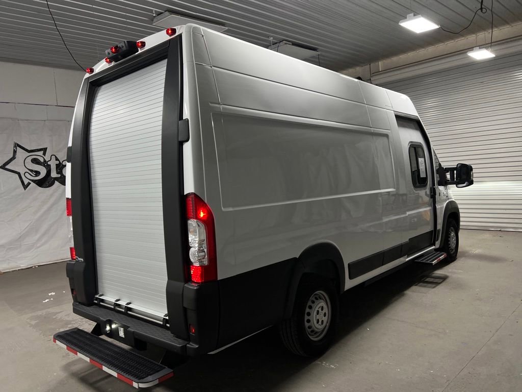 Used 2024 RAM ProMaster 3500 w/ Delivery Van Package image 6