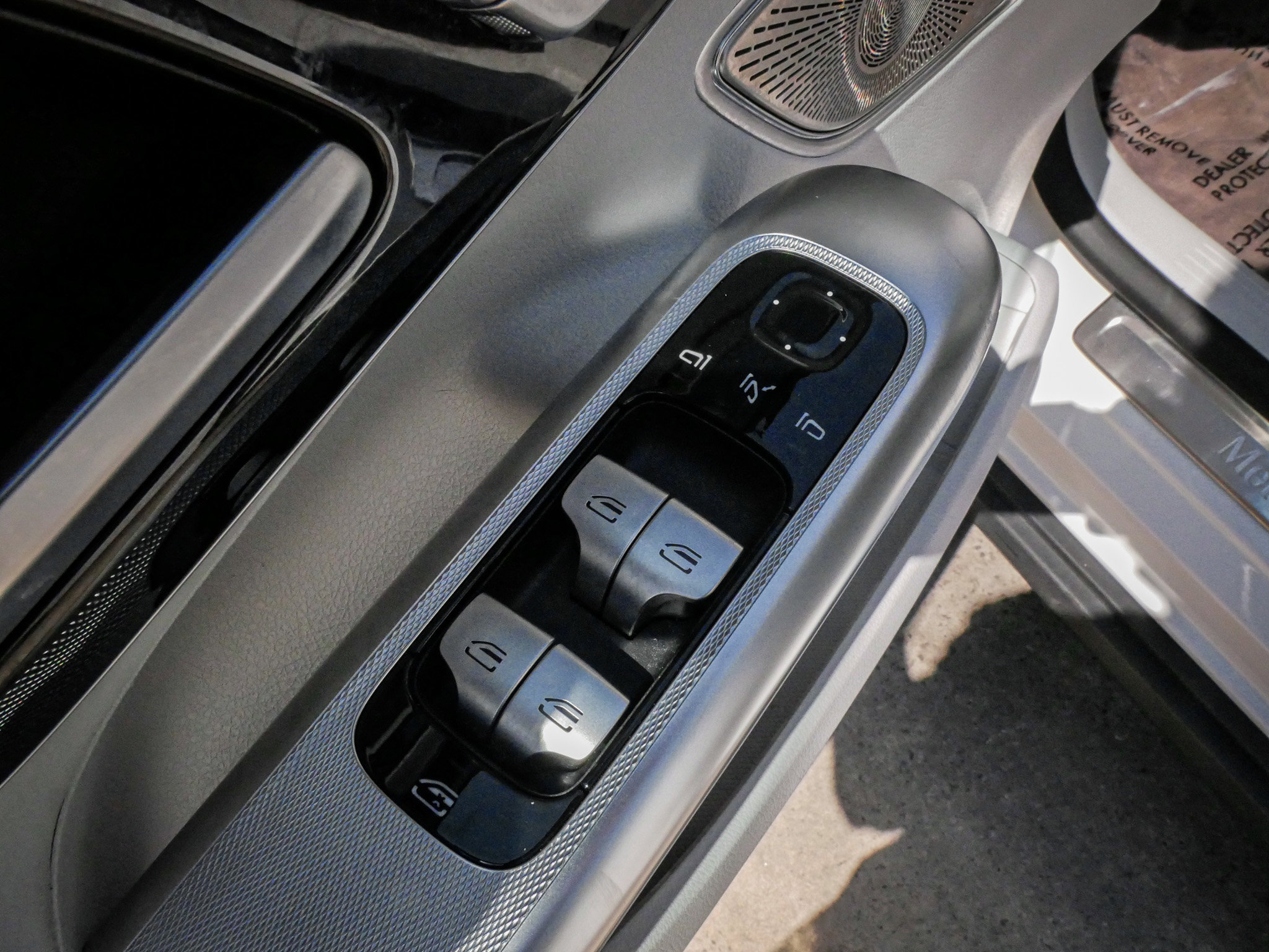 Used 2023 Mercedes-Benz EQE 350+ 4MATIC Sedan image 15