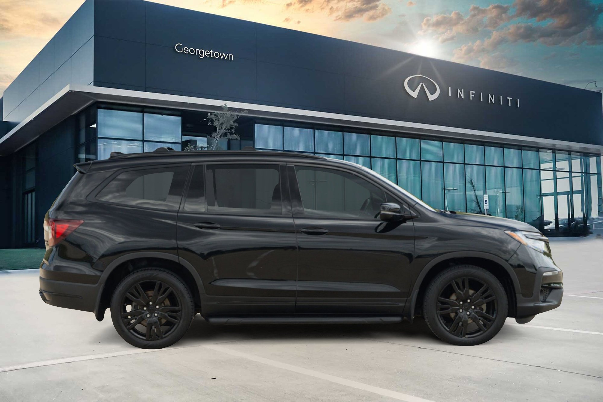 Used 2020 Honda Pilot Black Edition image 3