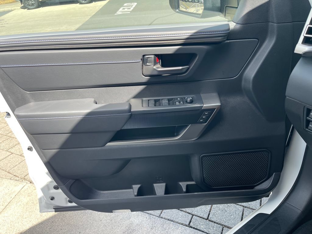 New 2026 Toyota Tundra Platinum AWD/4WD image 16