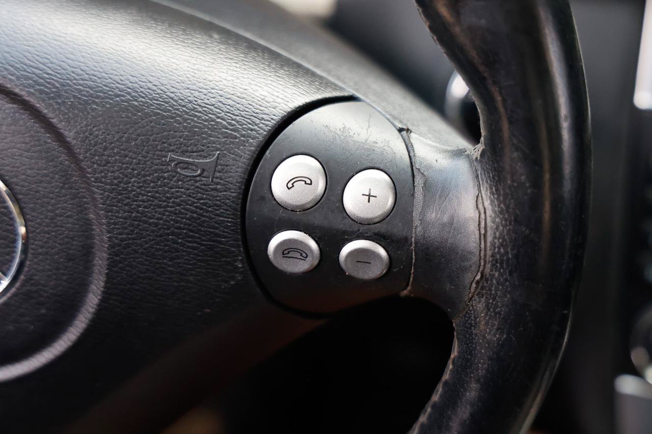 Used 2005 Mercedes-Benz C 230 Sedan image 26