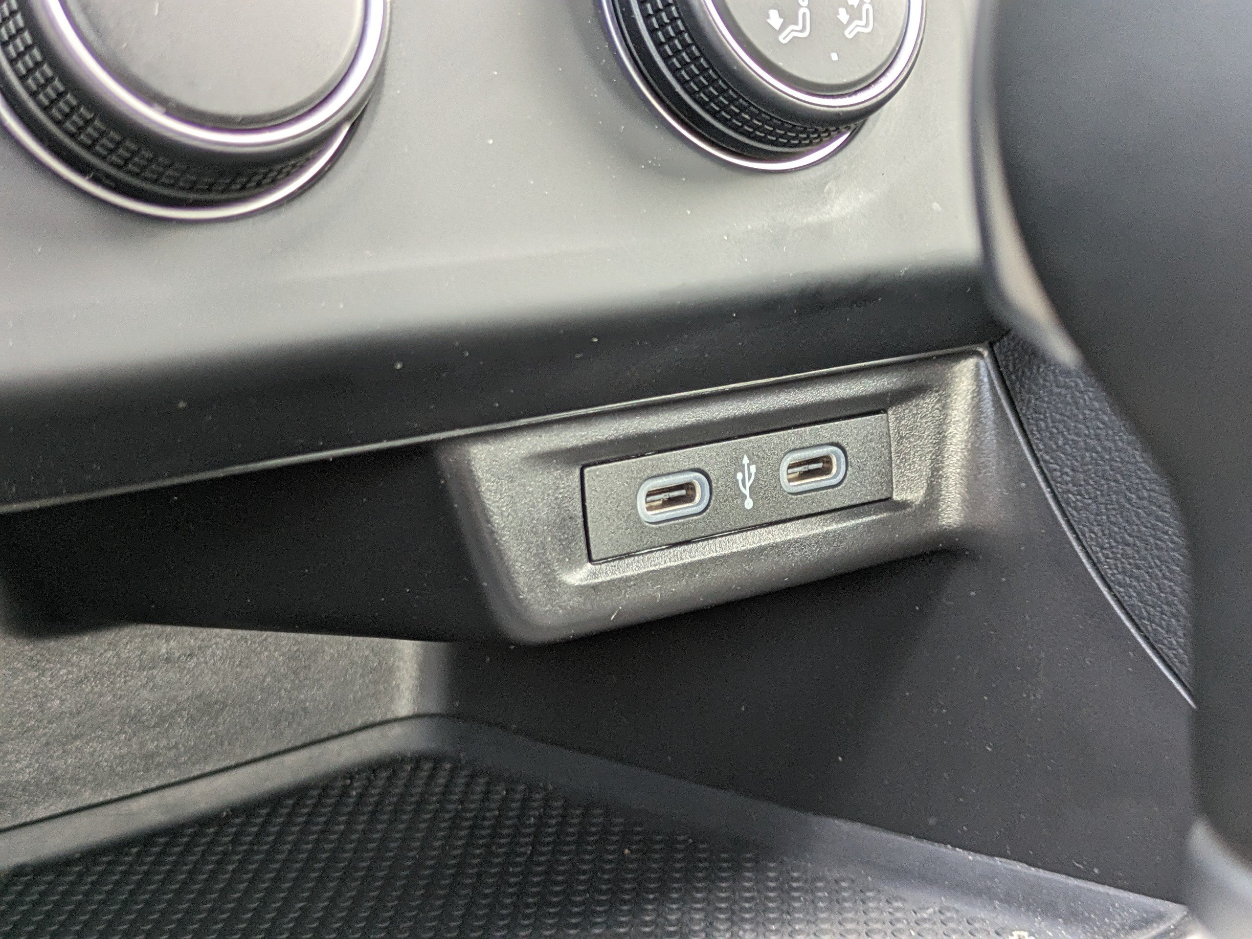 Certified 2024 Volkswagen Jetta Sport FWD image 27