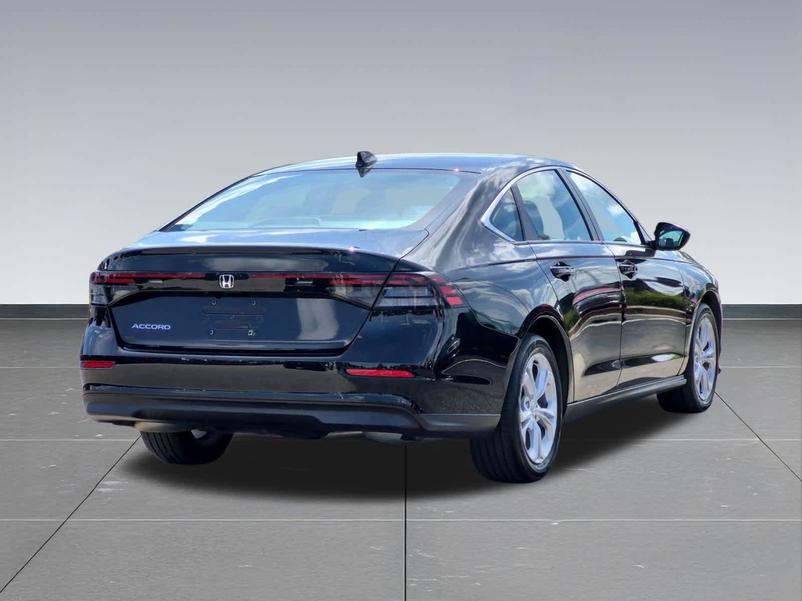 Used 2024 Honda Accord LX image 6