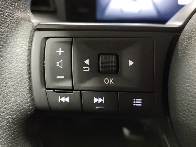 Used 2026 Nissan Kicks S FWD image 22