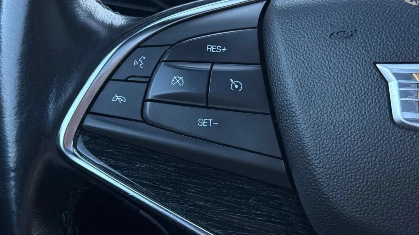 Used 2023 Cadillac XT5 Premium Luxury AWD/4WD image 25