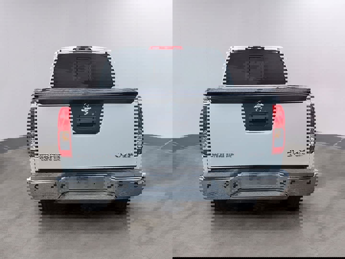 Used 2015 Nissan Frontier SV w/ SV Value Truck Package image 5