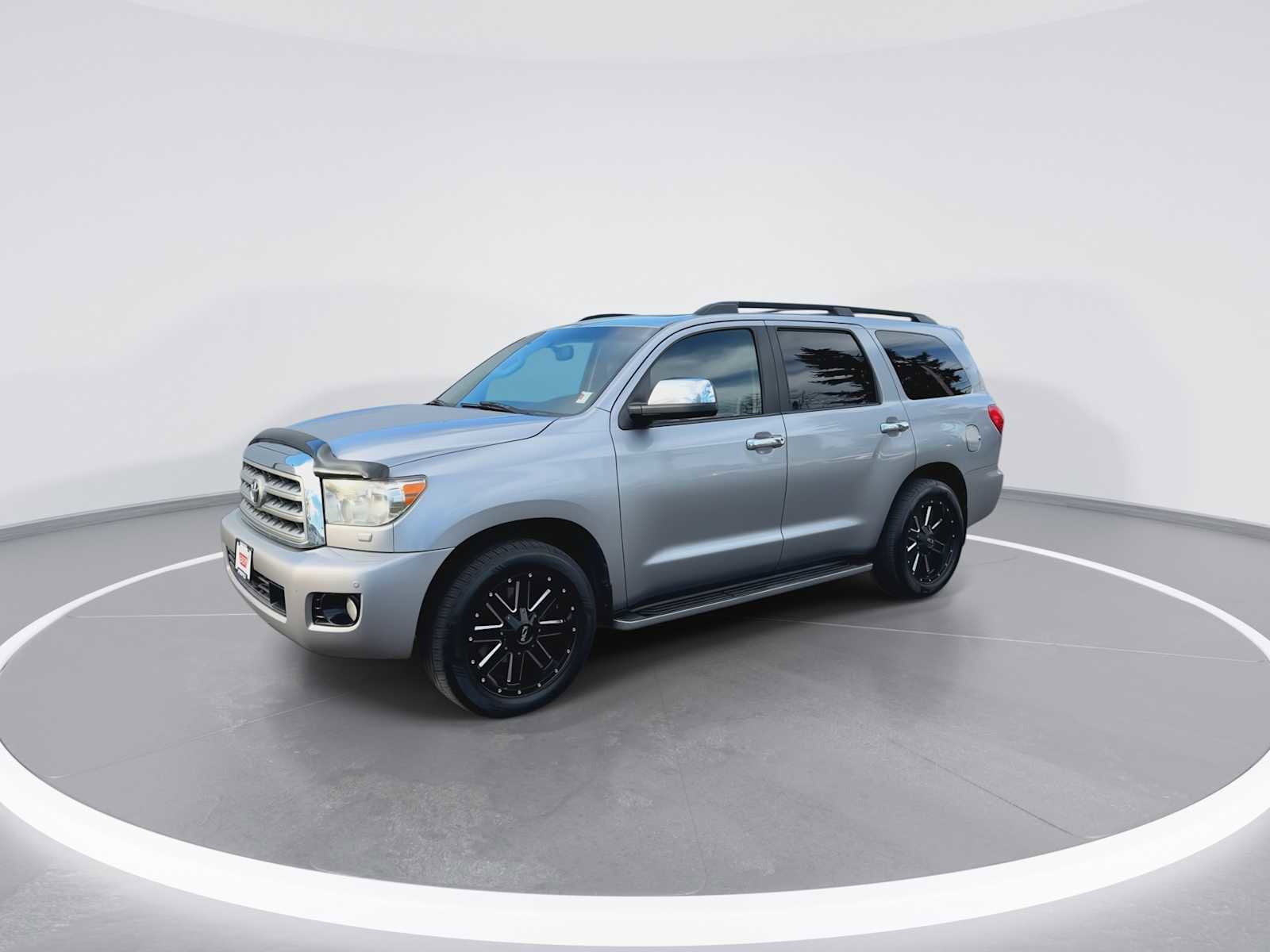 Used 2010 Toyota Sequoia Platinum image 4