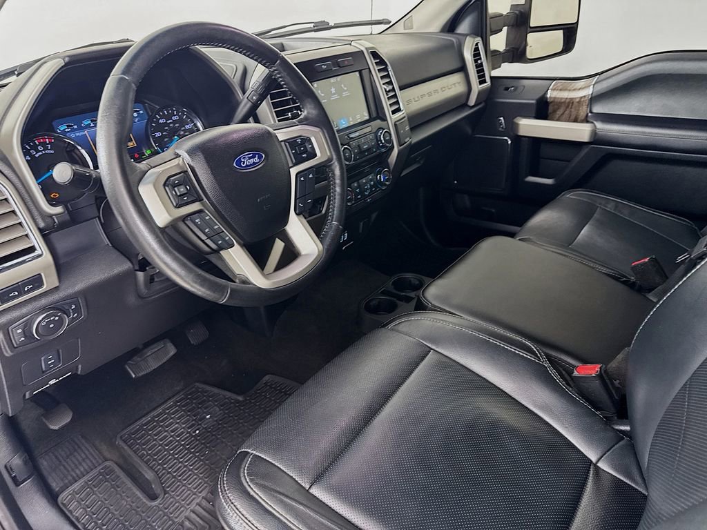 Used 2017 Ford F250 Lariat w/ Chrome Package image 11