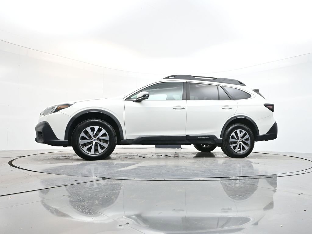 Used 2020 Subaru Outback Premium image 28