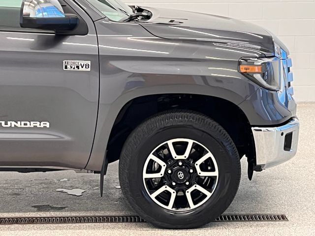 Used 2021 Toyota Tundra Limited w/ Limited Premium Package AWD/4WD image 7