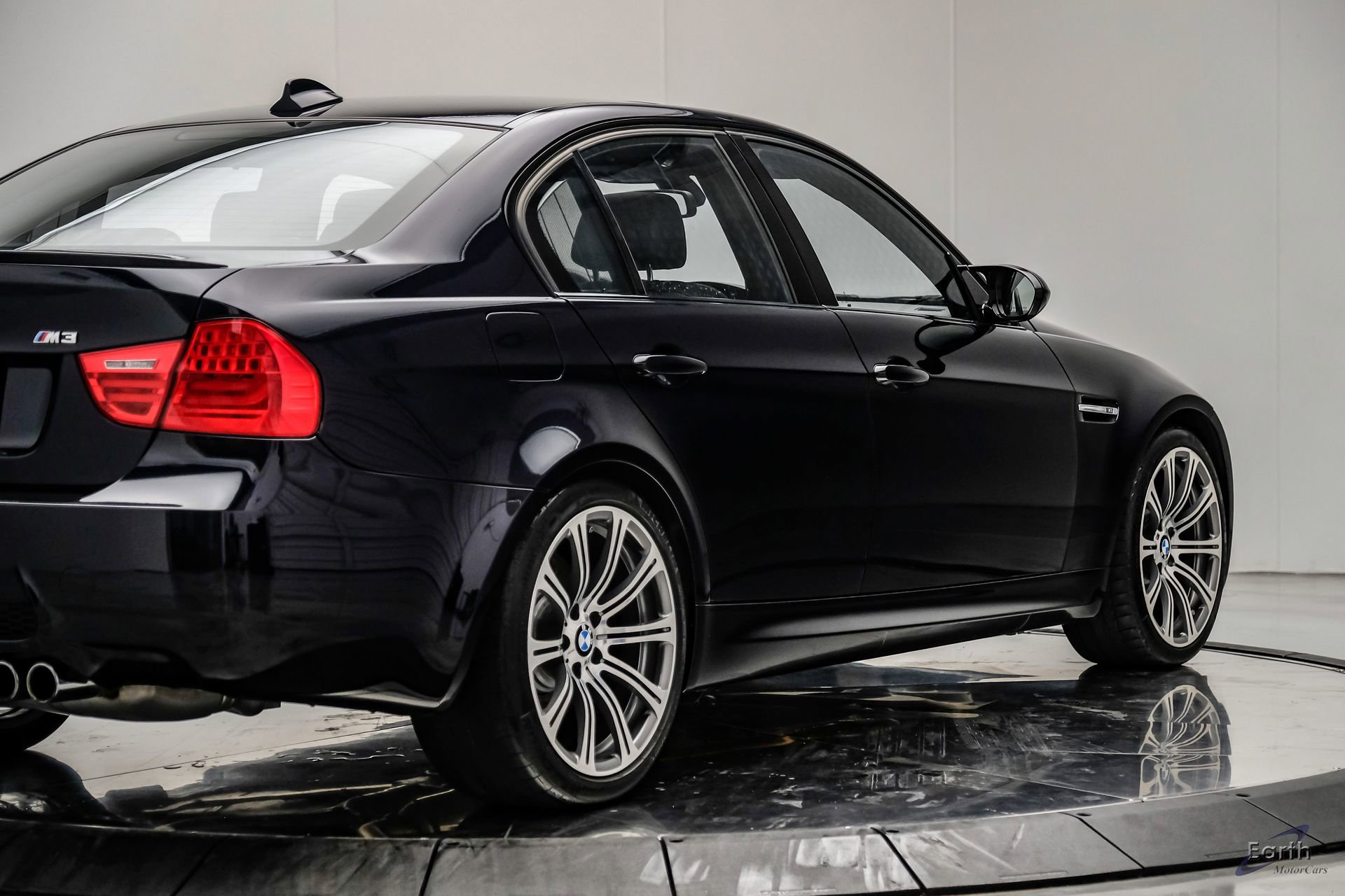 Used 2011 BMW M3 Sedan RWD image 19