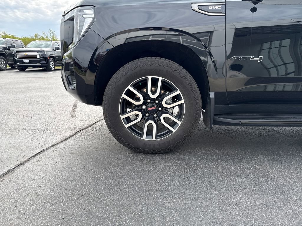 Certified 2024 GMC Yukon AT4 w/ Technology Package AWD/4WD image 33