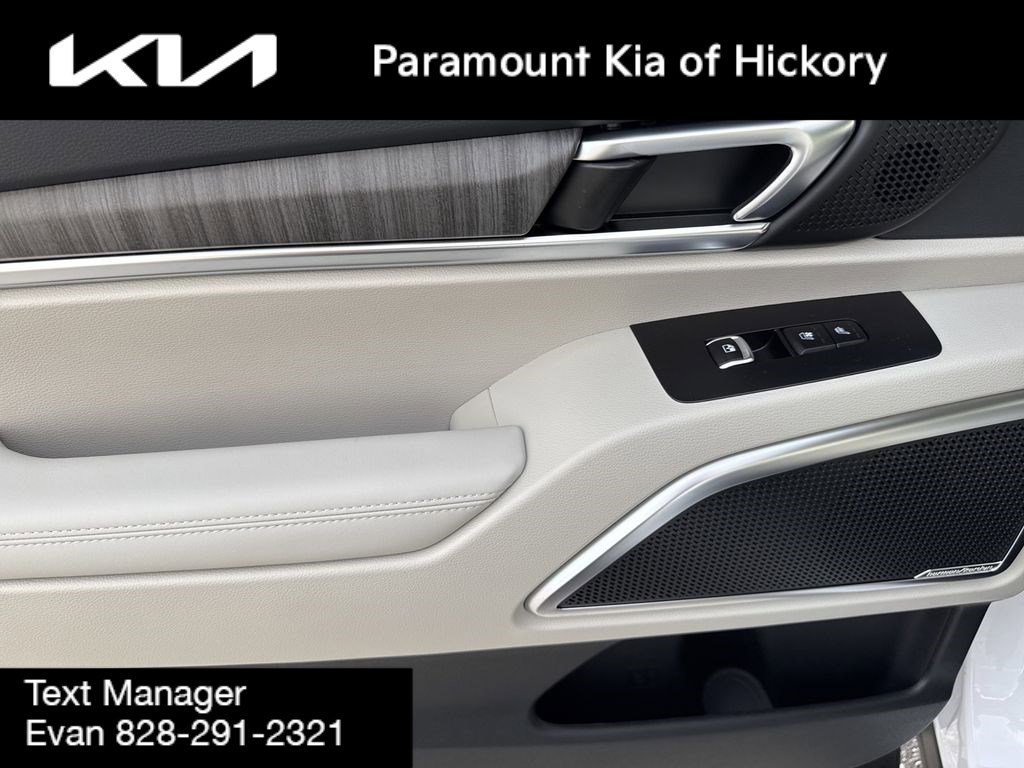 Used 2025 Kia Telluride SX Prestige image 17
