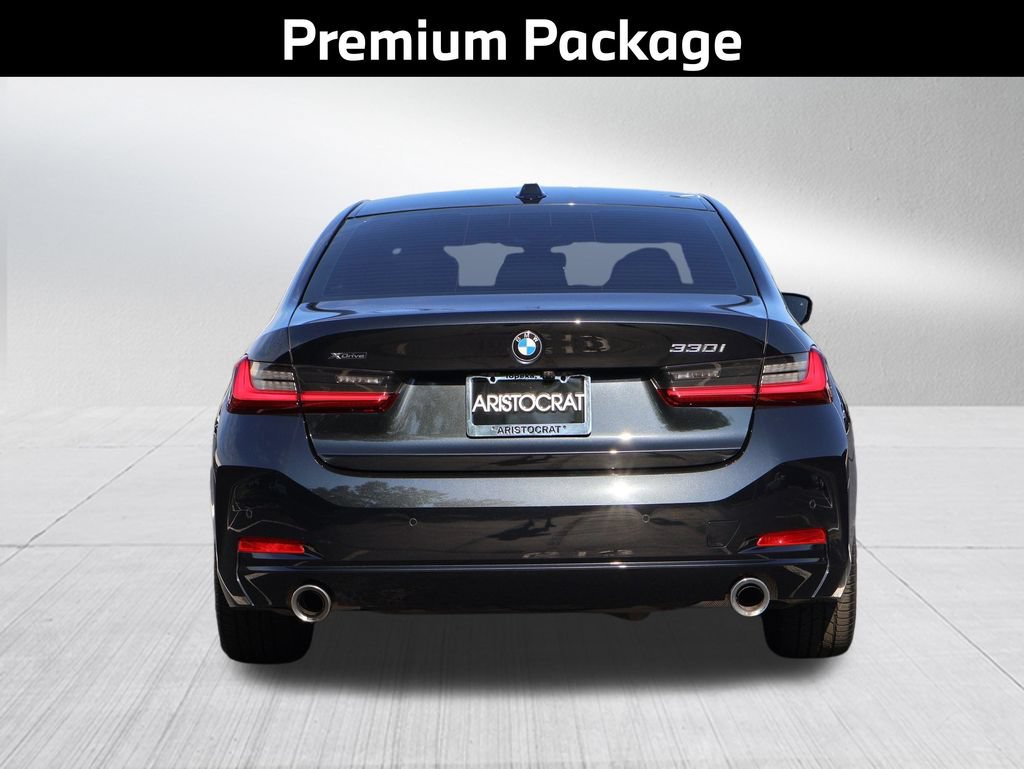 Used 2023 BMW 330i xDrive Sedan w/ Premium Package AWD/4WD image 7