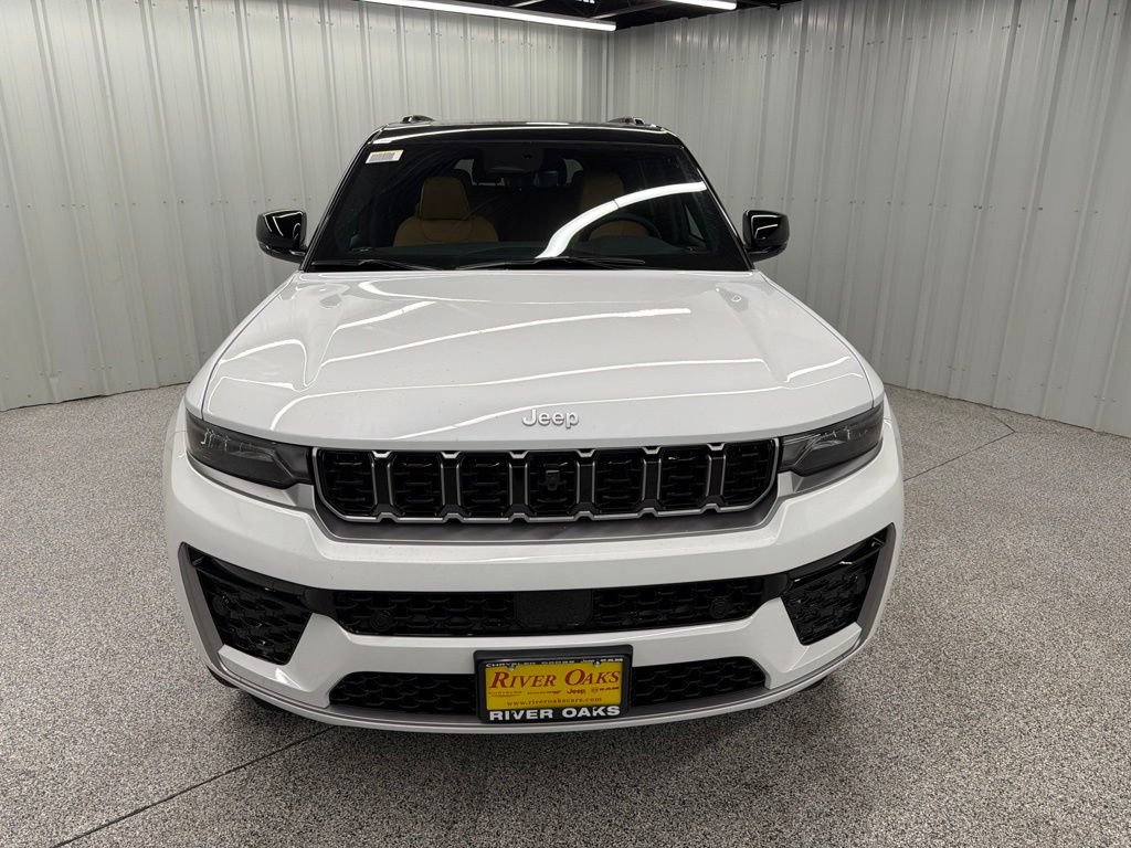 New 2026 Jeep Grand Cherokee L Summit AWD/4WD image 2