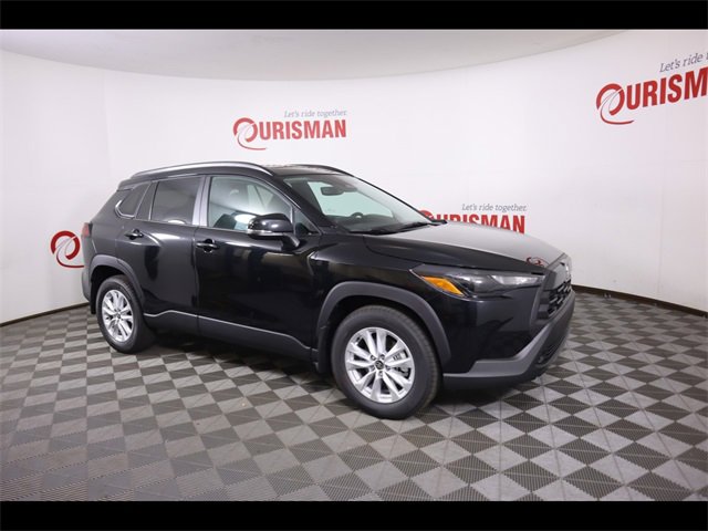 Used 2026 Toyota Corolla Cross LE image 25