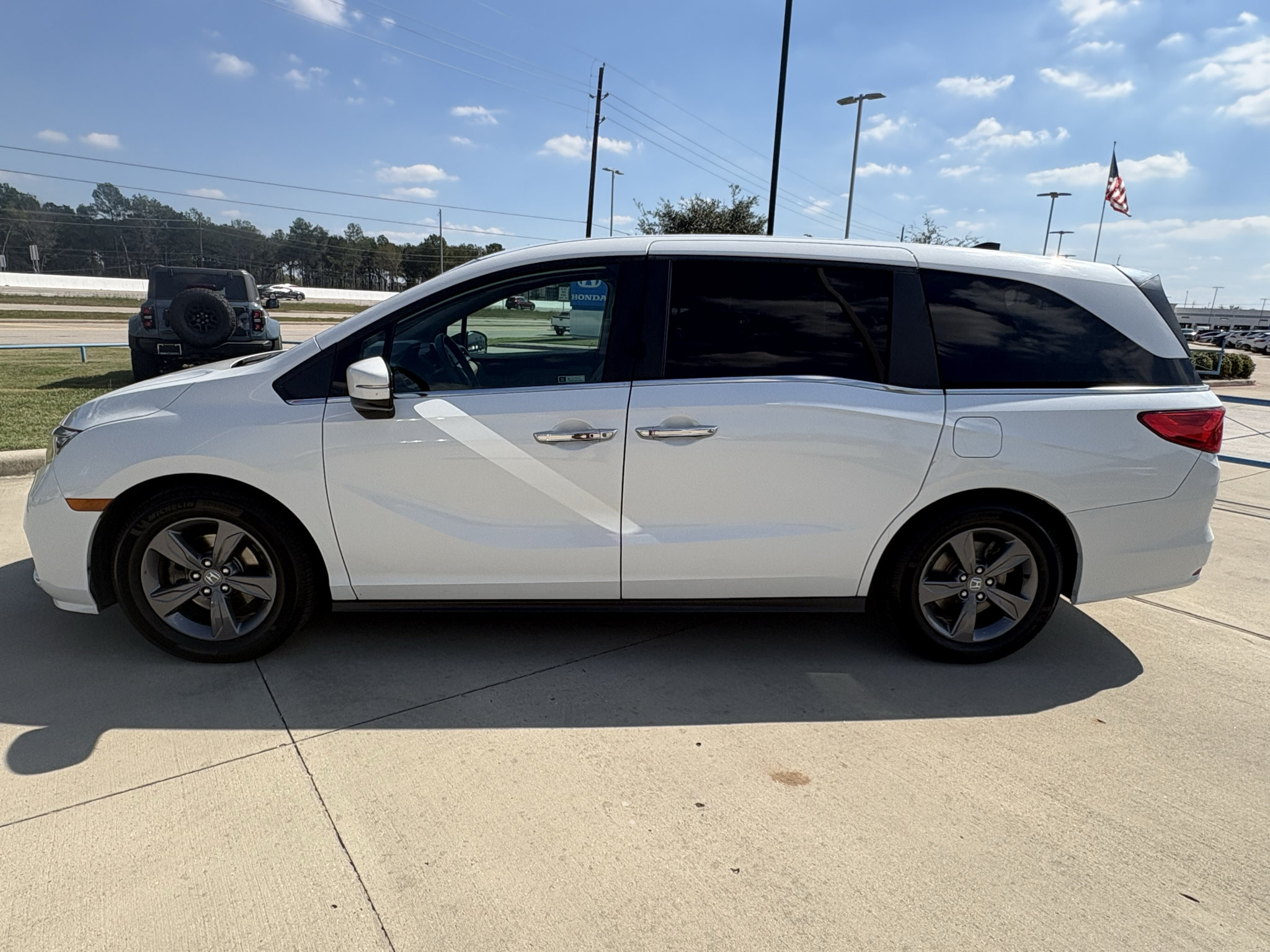 Used 2022 Honda Odyssey EX image 5