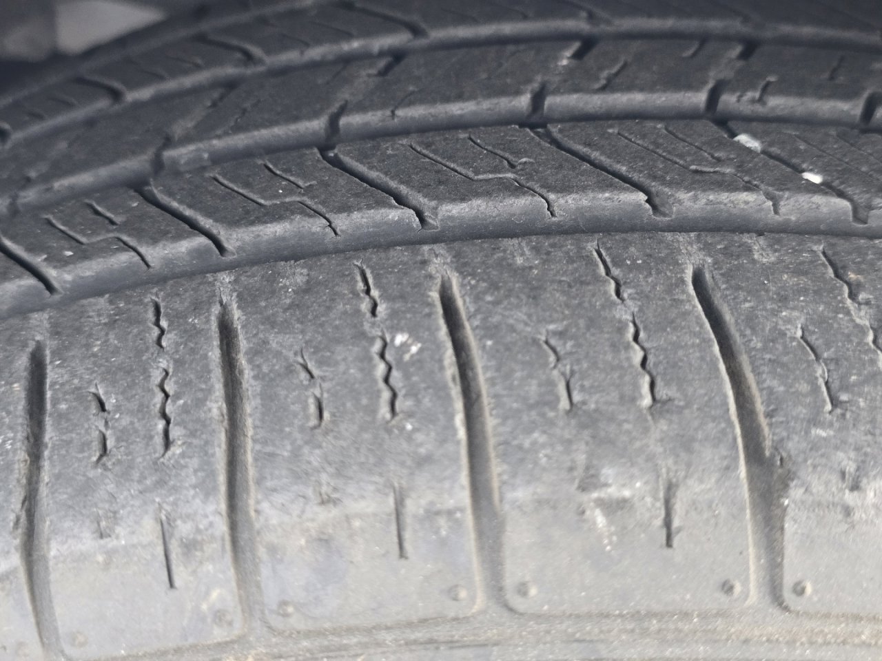 Used 2020 Toyota Corolla LE image 13