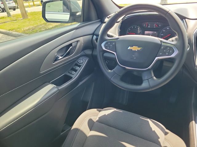 Certified 2023 Chevrolet Traverse LT FWD image 15